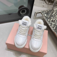 Miu Miu Casual Shoes